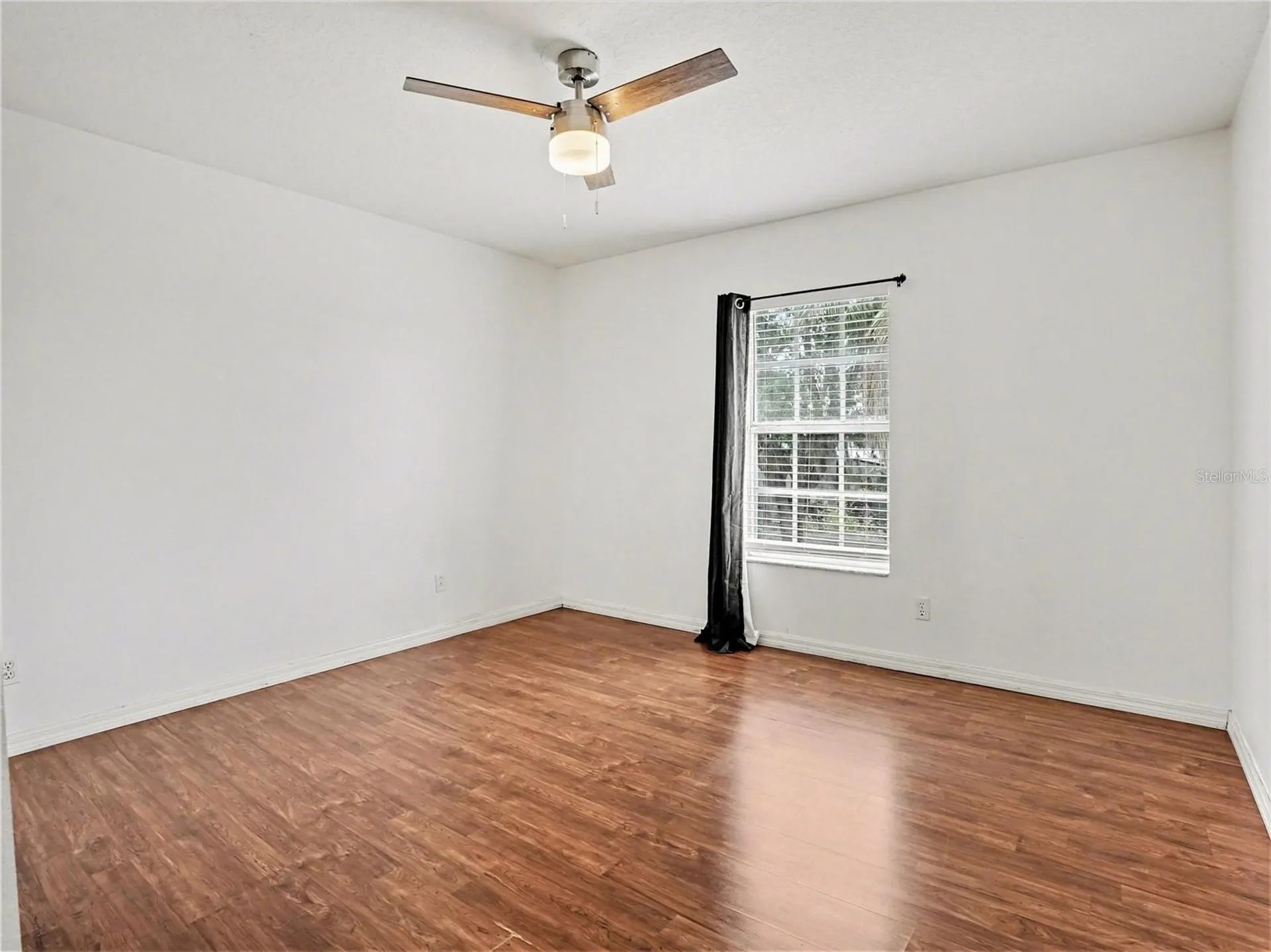 4992 Hook Hollow Circle Orlando FL 32837