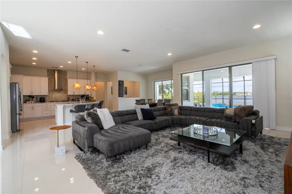 11142 Lemon Lake Boulevard Orlando FL 32836