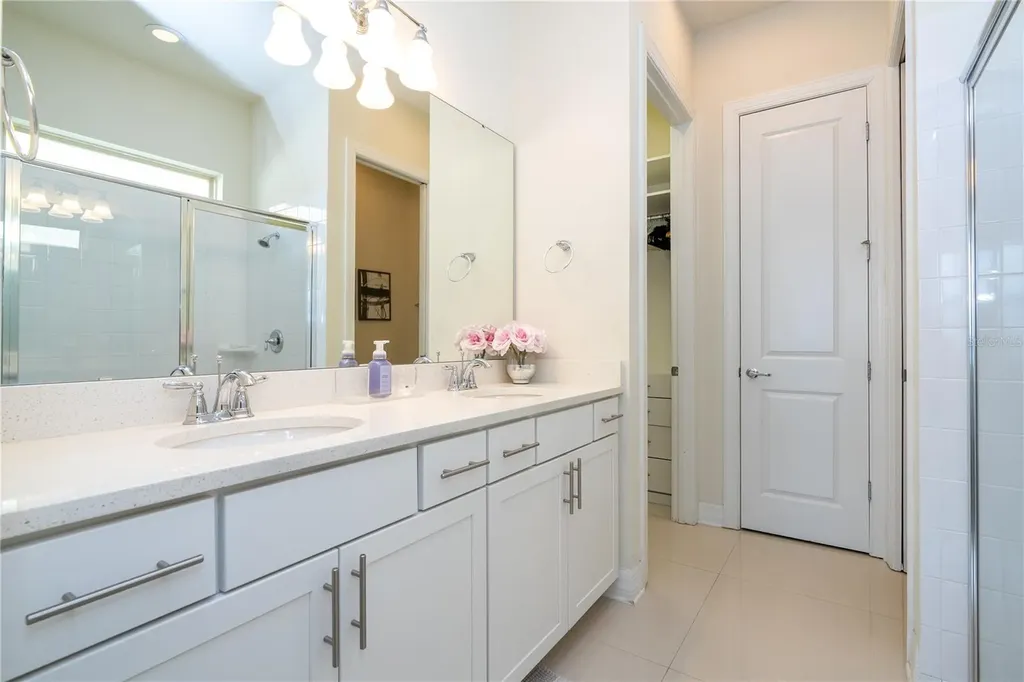 11142 Lemon Lake Boulevard Orlando FL 32836