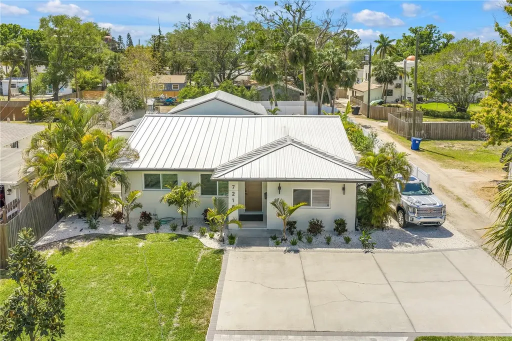 7218 Park Street S St Petersburg FL 33707