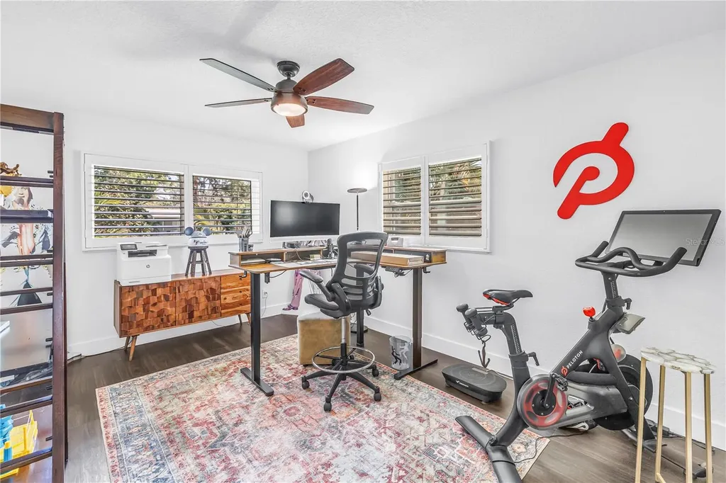 7218 Park Street S St Petersburg FL 33707