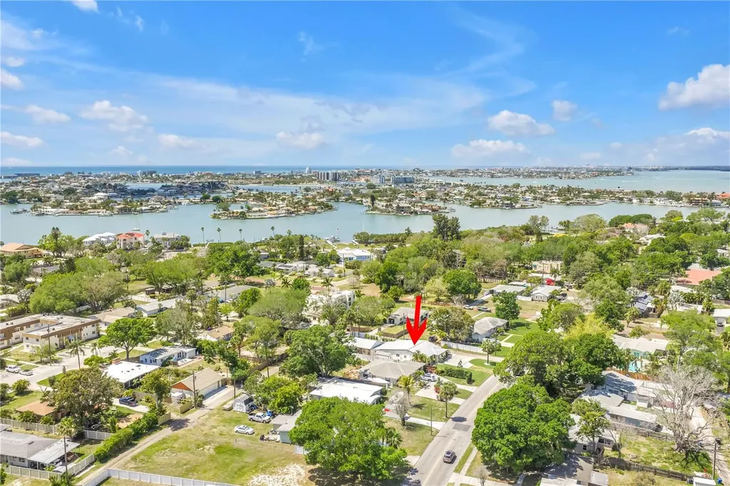 7218 Park Street S St Petersburg FL 33707