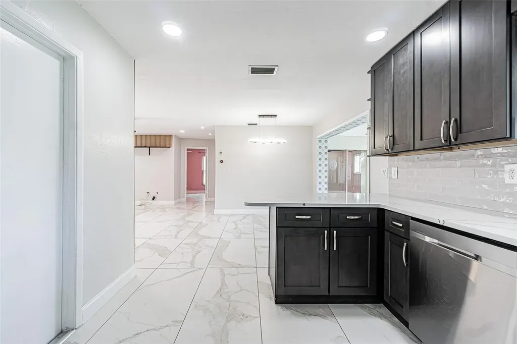 8024 Las Cruces Court Port Richey FL 34668