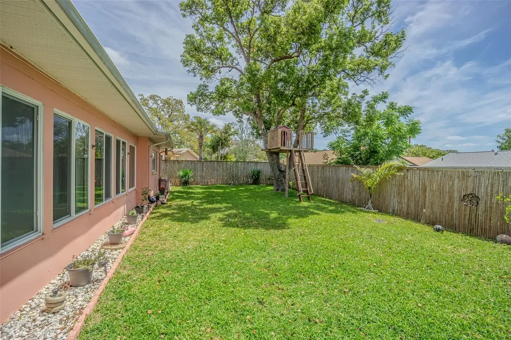 8024 Las Cruces Court Port Richey FL 34668