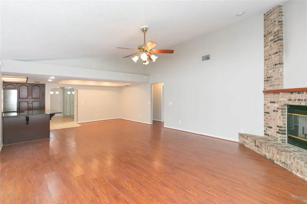 2528 Brimhollow Drive Valrico FL 33596