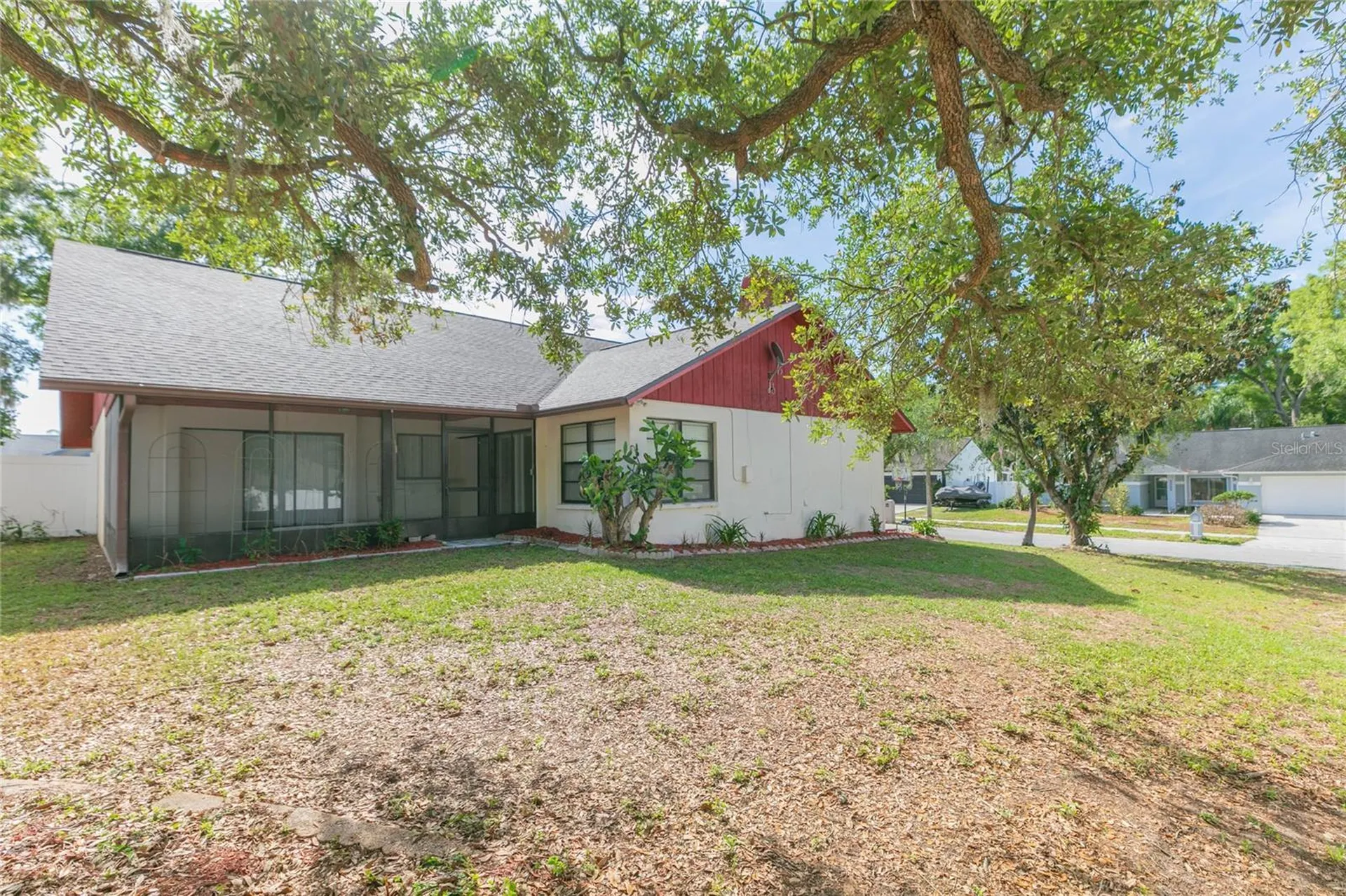 2528 Brimhollow Drive Valrico FL 33596