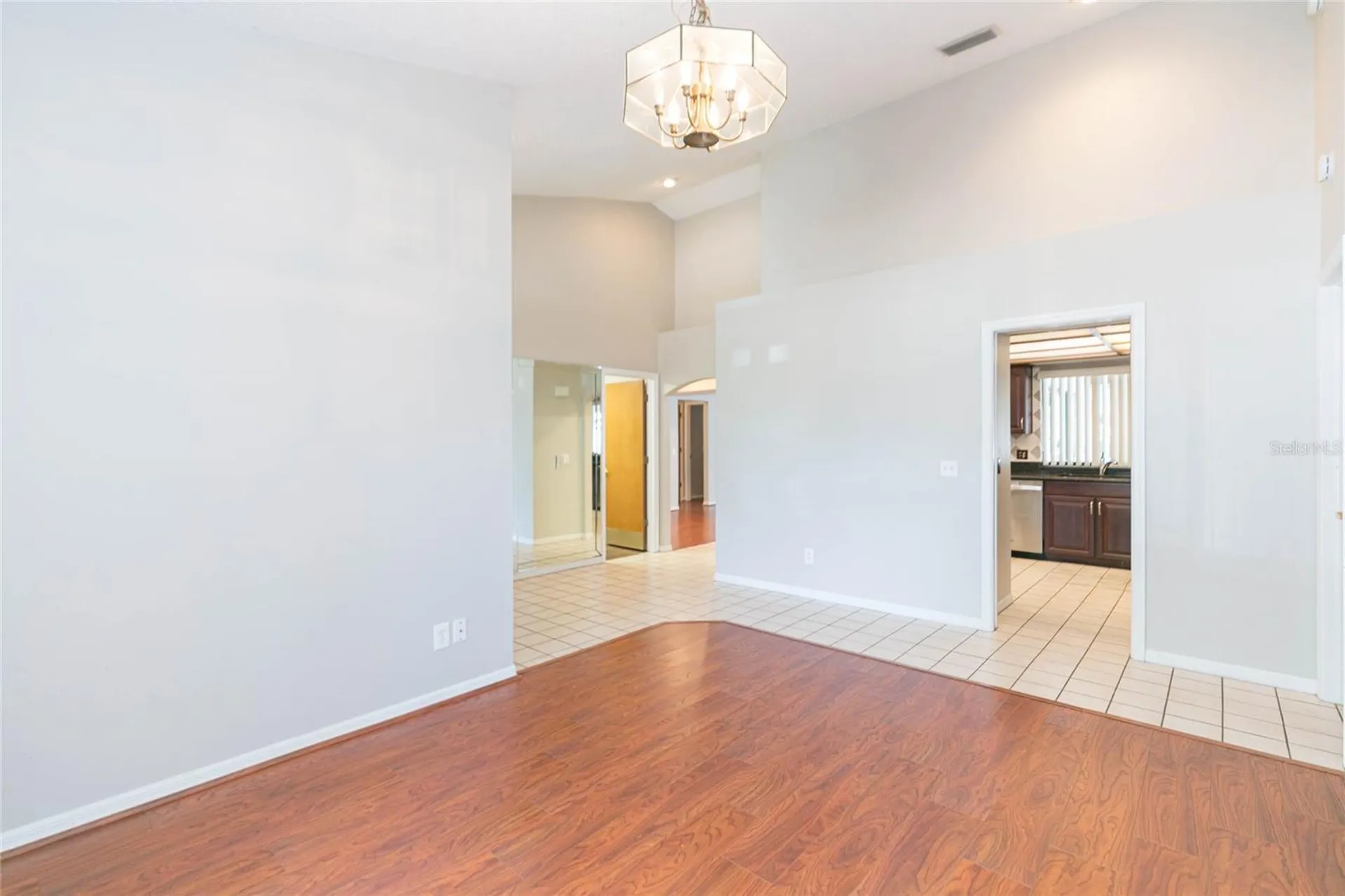 2528 Brimhollow Drive Valrico FL 33596