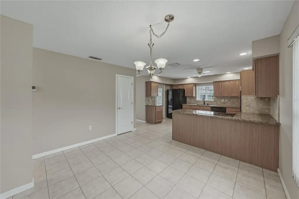 10817 Hock Lane San Antonio FL 33576