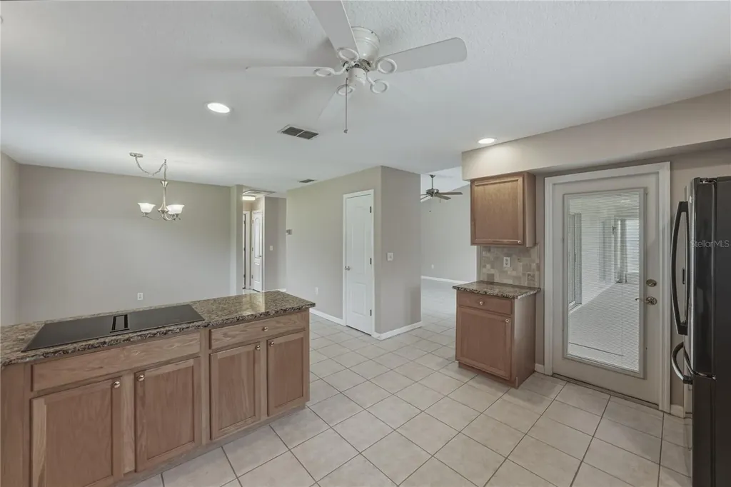 10817 Hock Lane San Antonio FL 33576