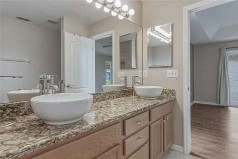 10817 Hock Lane San Antonio FL 33576