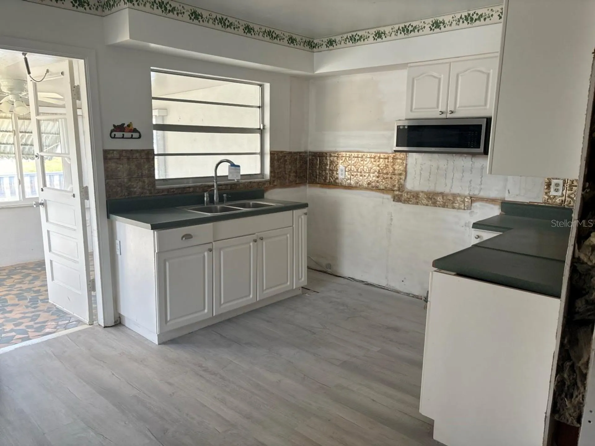156 Portree Drive Dunedin FL 34698