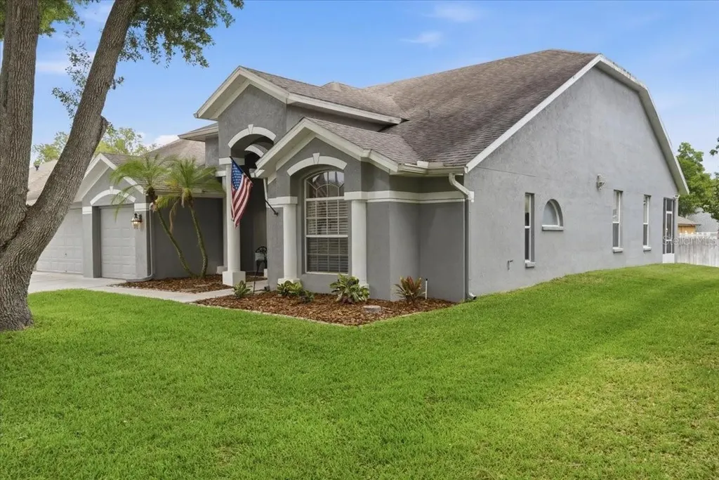 4408 Winding River Drive Valrico FL 33596