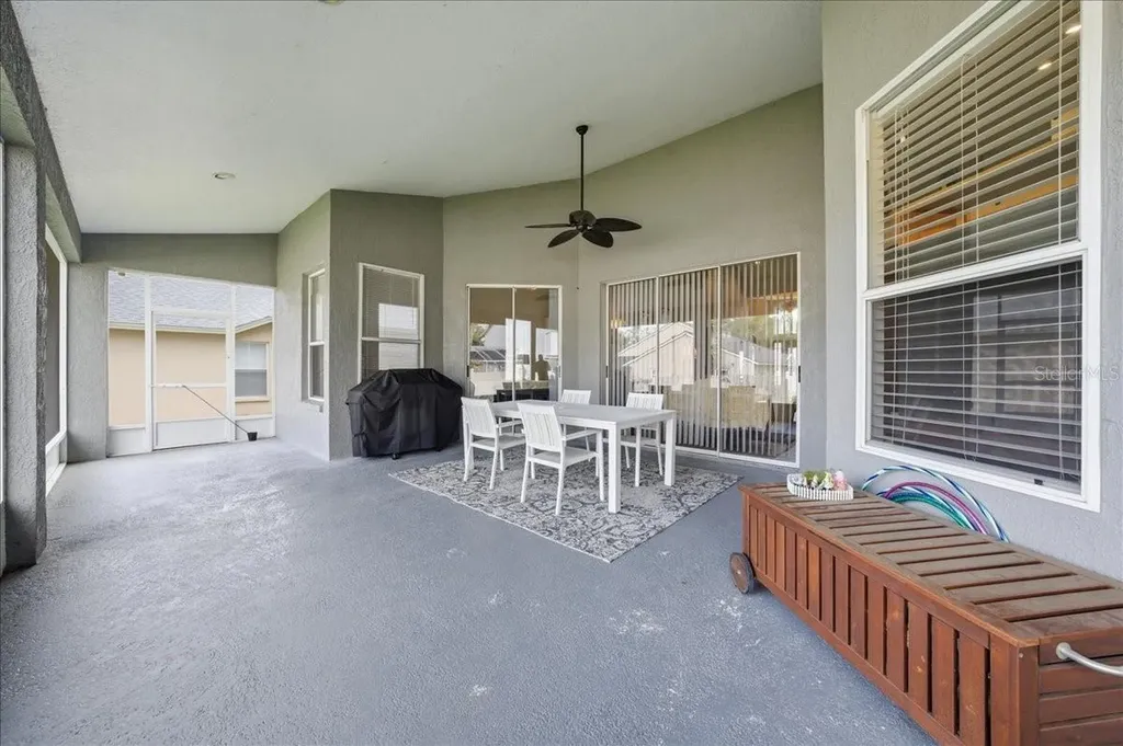 4408 Winding River Drive Valrico FL 33596