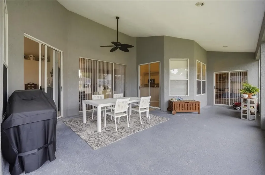 4408 Winding River Drive Valrico FL 33596