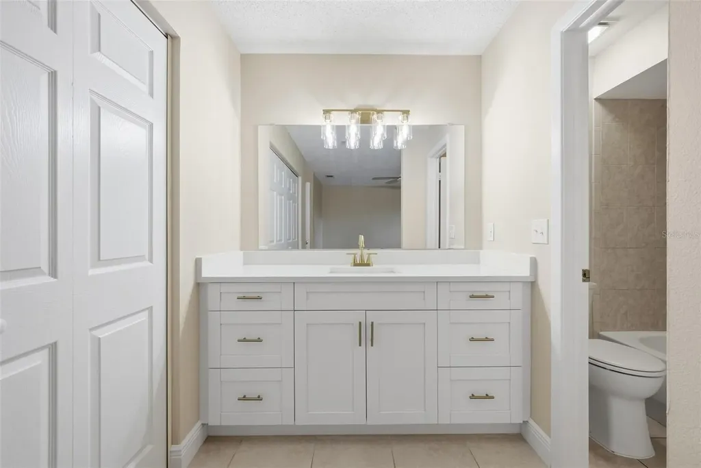 4017 Braesgate Lane Tampa FL 33624