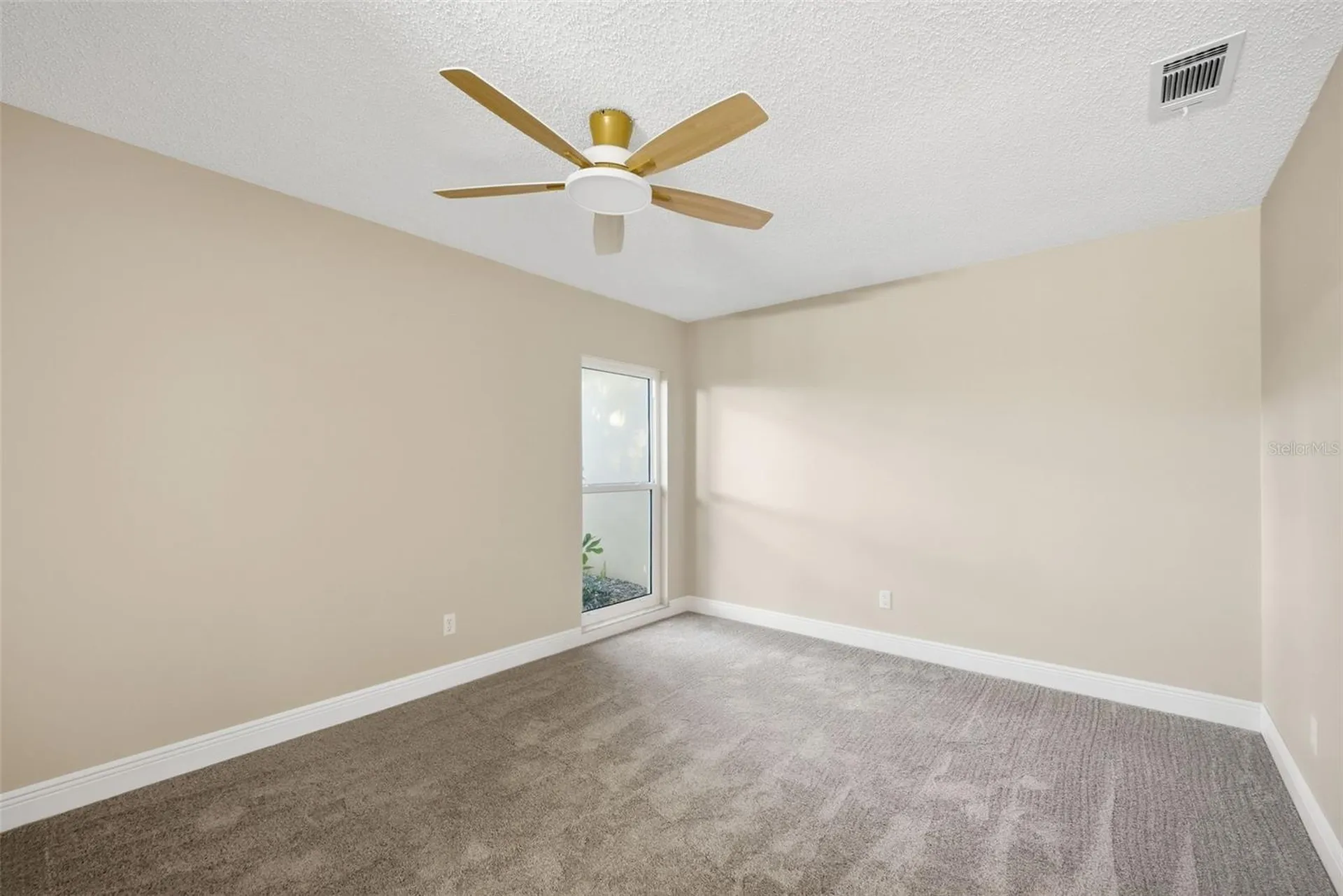 4017 Braesgate Lane Tampa FL 33624