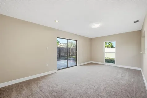 4017 Braesgate Lane Tampa FL 33624