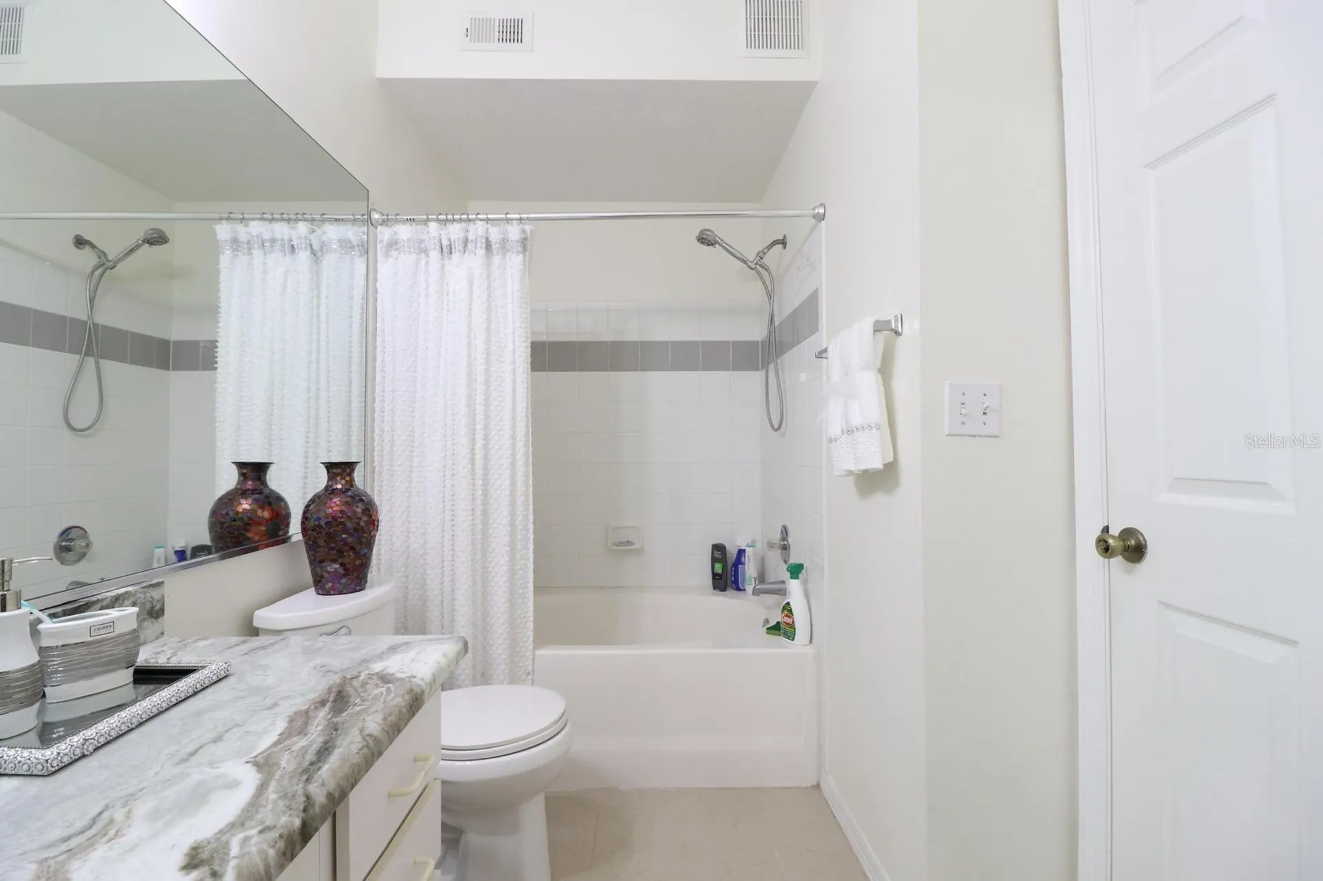 5610 Pinnacle Heights Circle Tampa FL 33624