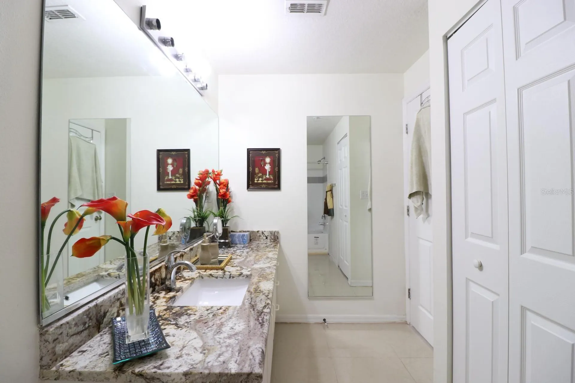 5610 Pinnacle Heights Circle Tampa FL 33624