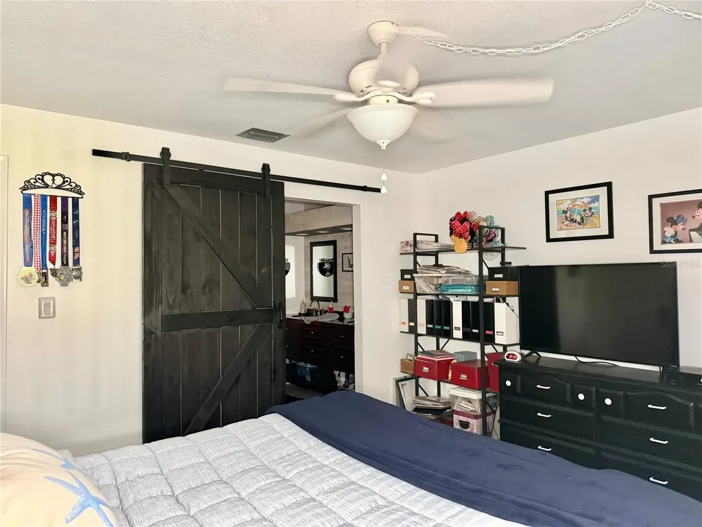 207 Granada Court N Plant City FL 33566