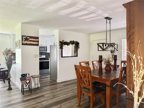 207 Granada Court N Plant City FL 33566