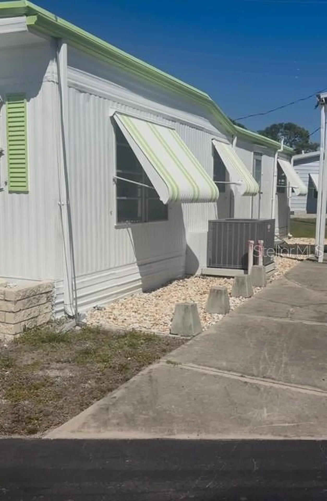 32 Siesta Circle W Osprey FL 34229