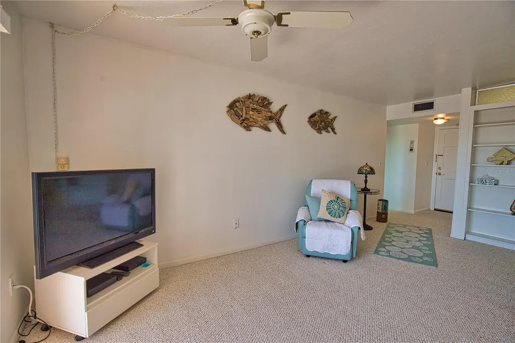 200 N The Esplanade Venice FL 34285
