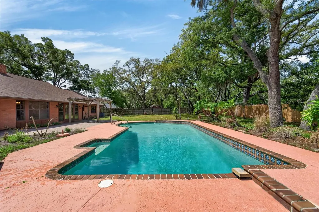 12506 Shadow Run Boulevard Riverview FL 33569