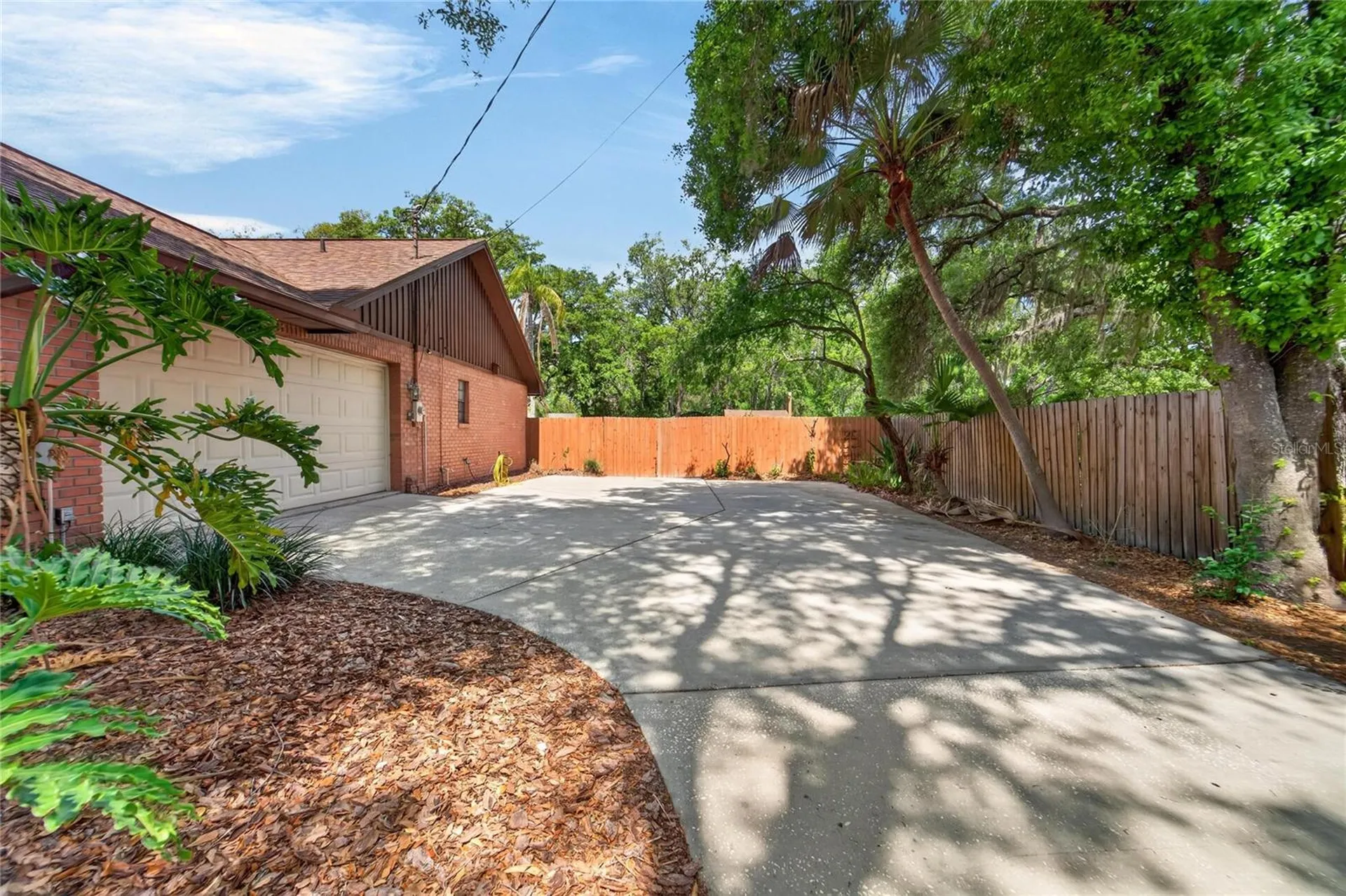 12506 Shadow Run Boulevard Riverview FL 33569