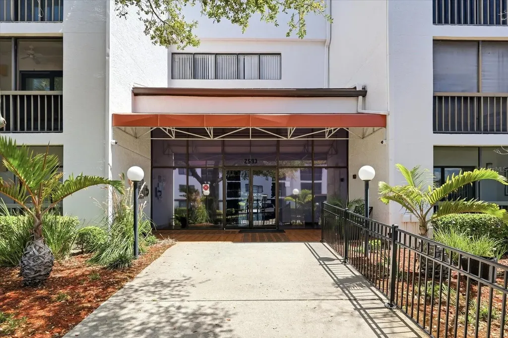 2593 Countryside Boulevard Clearwater FL 33761
