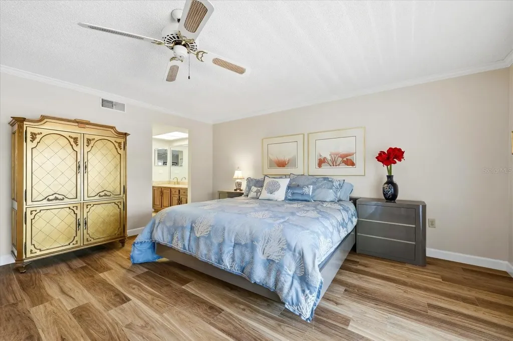 2593 Countryside Boulevard Clearwater FL 33761