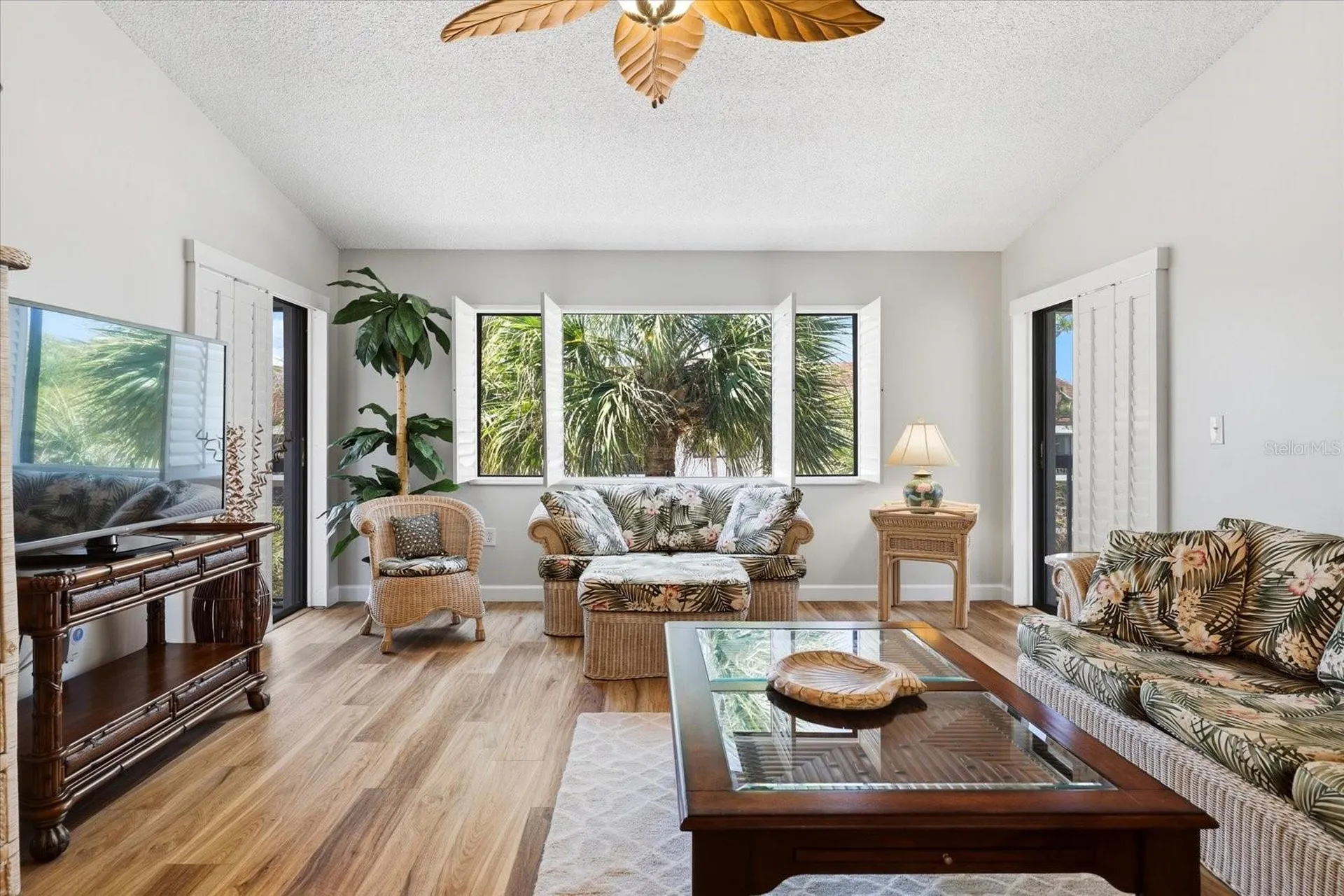 2593 Countryside Boulevard Clearwater FL 33761