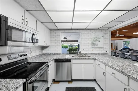 2593 Countryside Boulevard Clearwater FL 33761