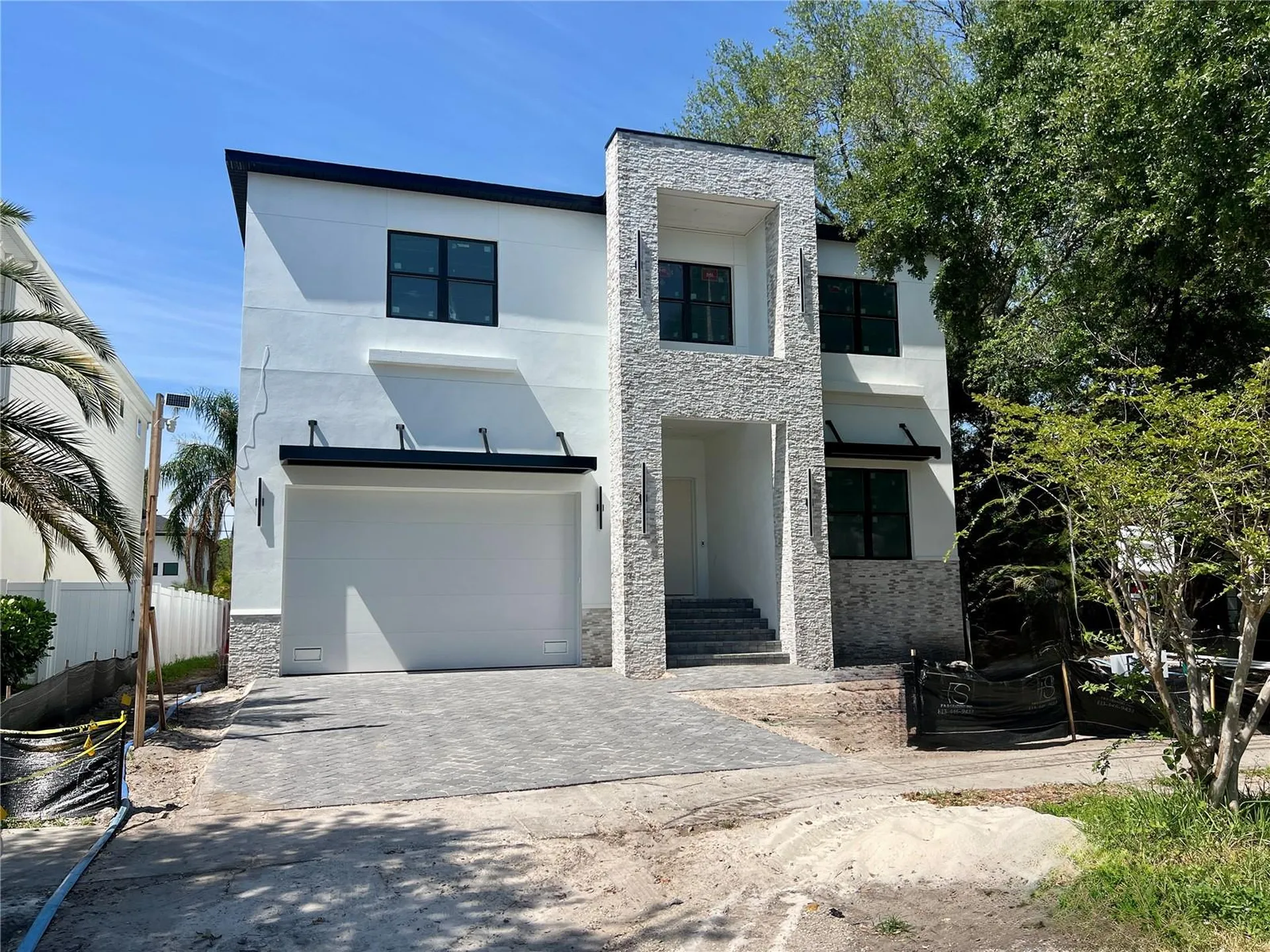 4633 W Kensington Avenue Tampa FL 33629