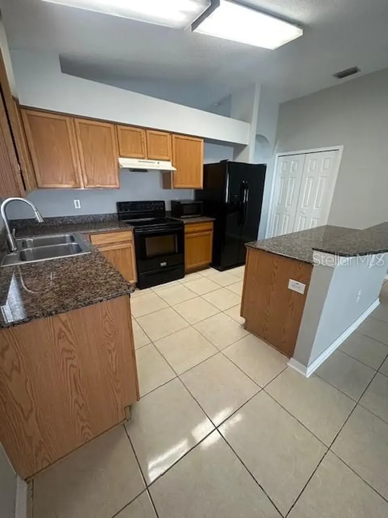11121 Kempton Vista Drive Riverview FL 33579