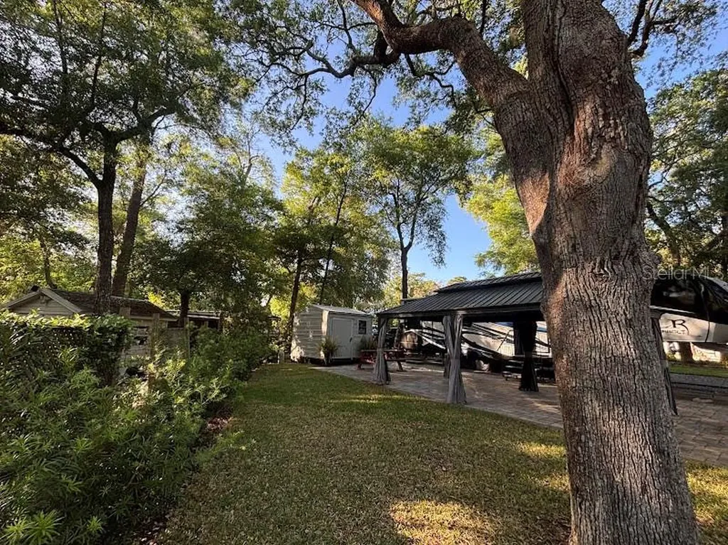14262 NE 252nd Court Road Fort Mc Coy FL 32134