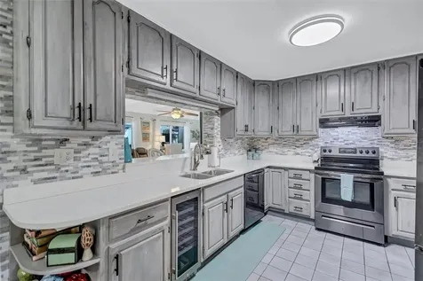 563 Lewis Boulevard SE St Petersburg FL 33705