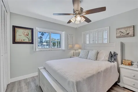 563 Lewis Boulevard SE St Petersburg FL 33705