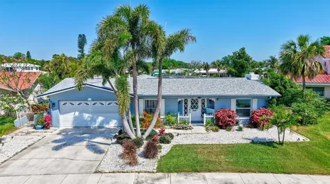 563 Lewis Boulevard SE St Petersburg FL 33705