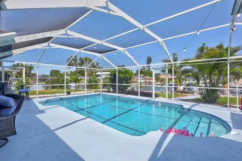 563 Lewis Boulevard SE St Petersburg FL 33705