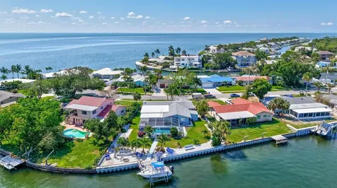 563 Lewis Boulevard SE St Petersburg FL 33705
