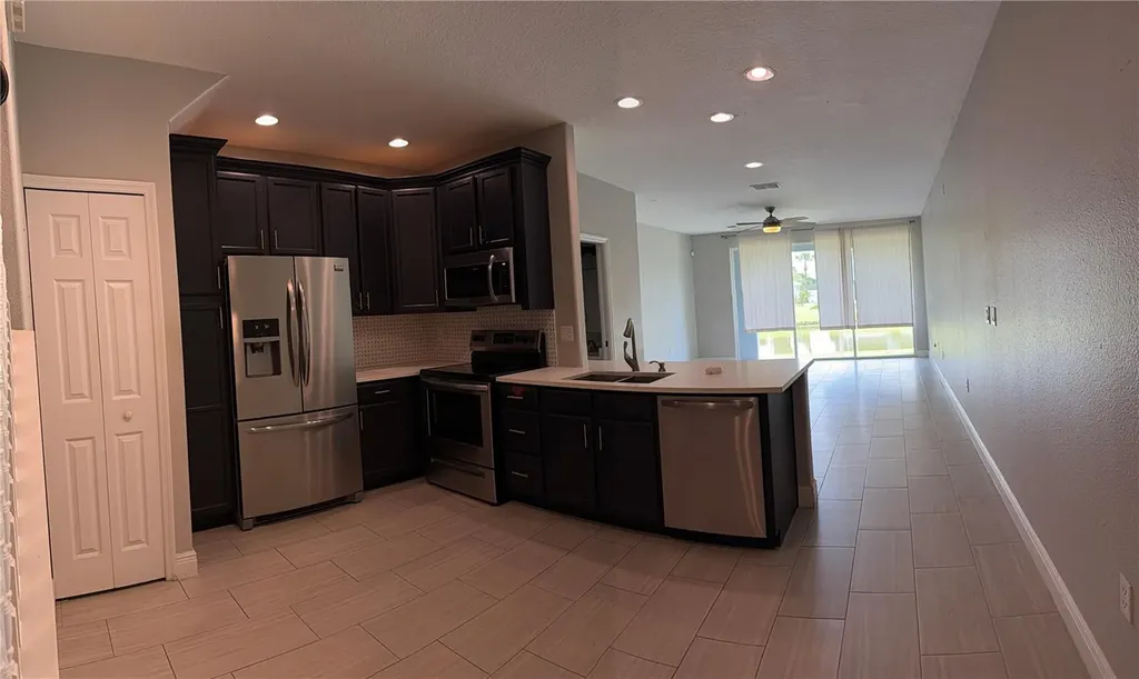 10321 Willow Leaf Trail Tampa FL 33625