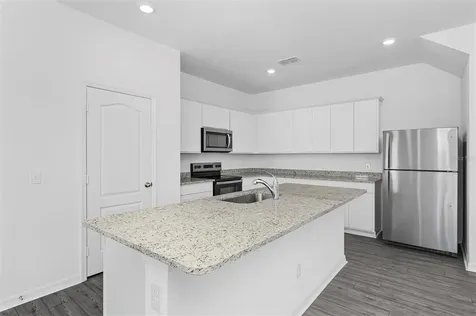 564 Bay Leaf Drive Poinciana FL 34759