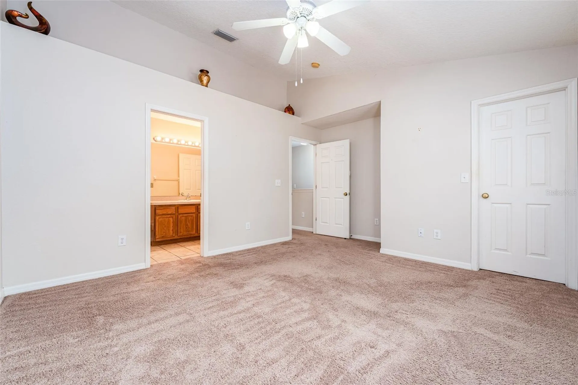 2118 Golden Oak Lane Valrico FL 33594