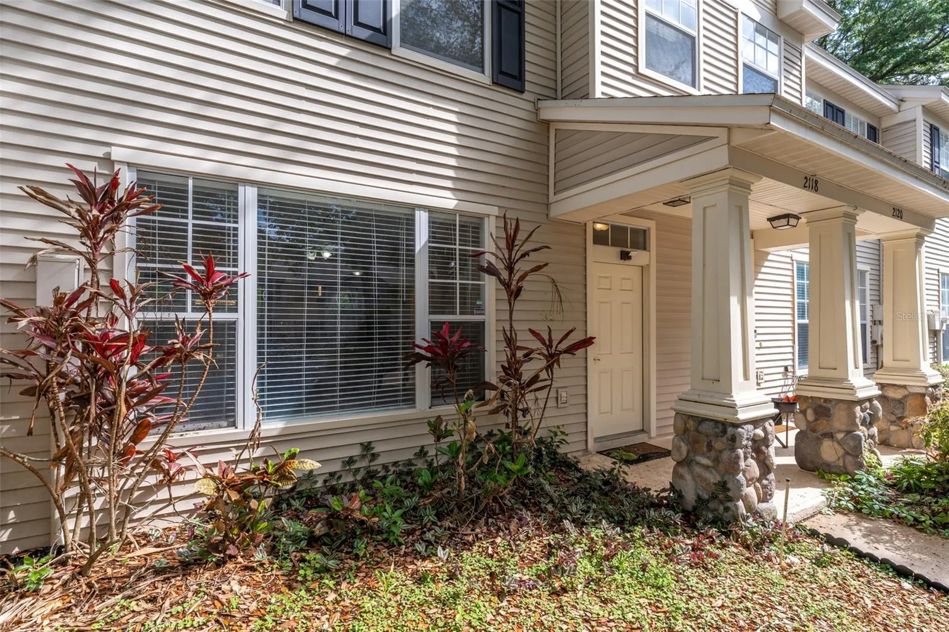2118 Golden Oak Lane Valrico FL 33594