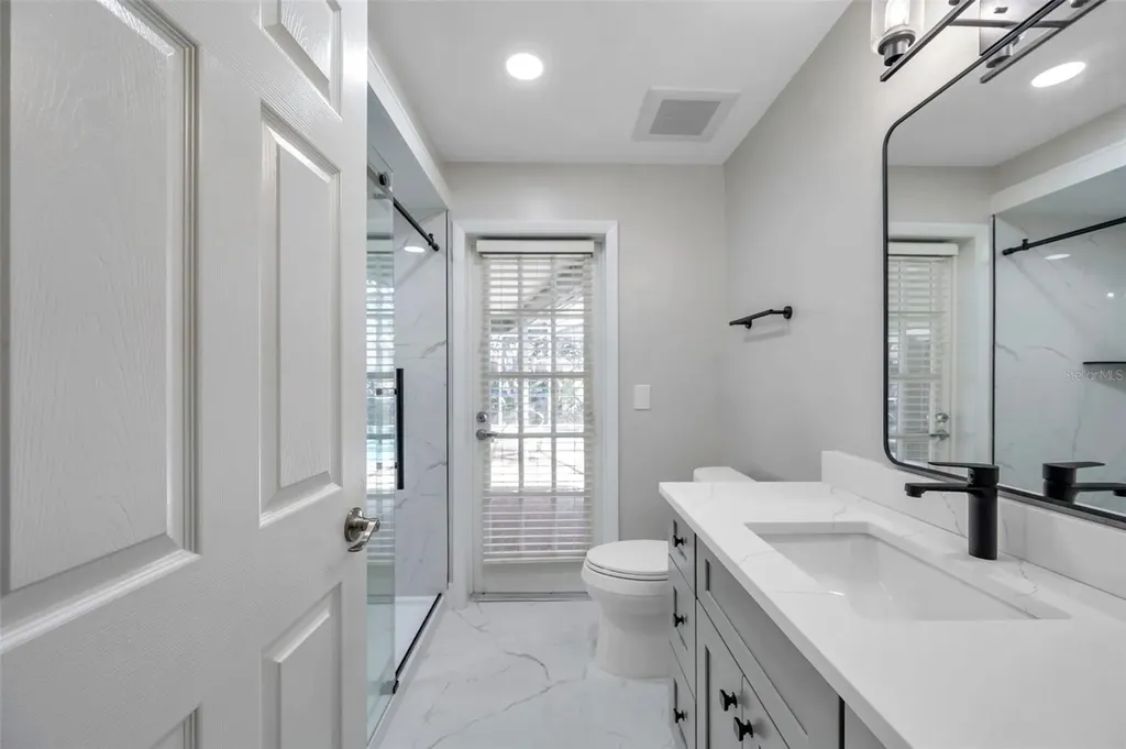 8789 Maplewood Road Seminole FL 33777