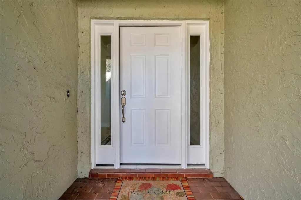 8789 Maplewood Road Seminole FL 33777