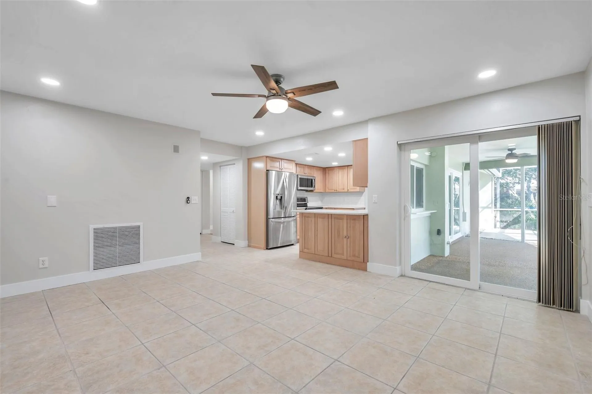 8789 Maplewood Road Seminole FL 33777