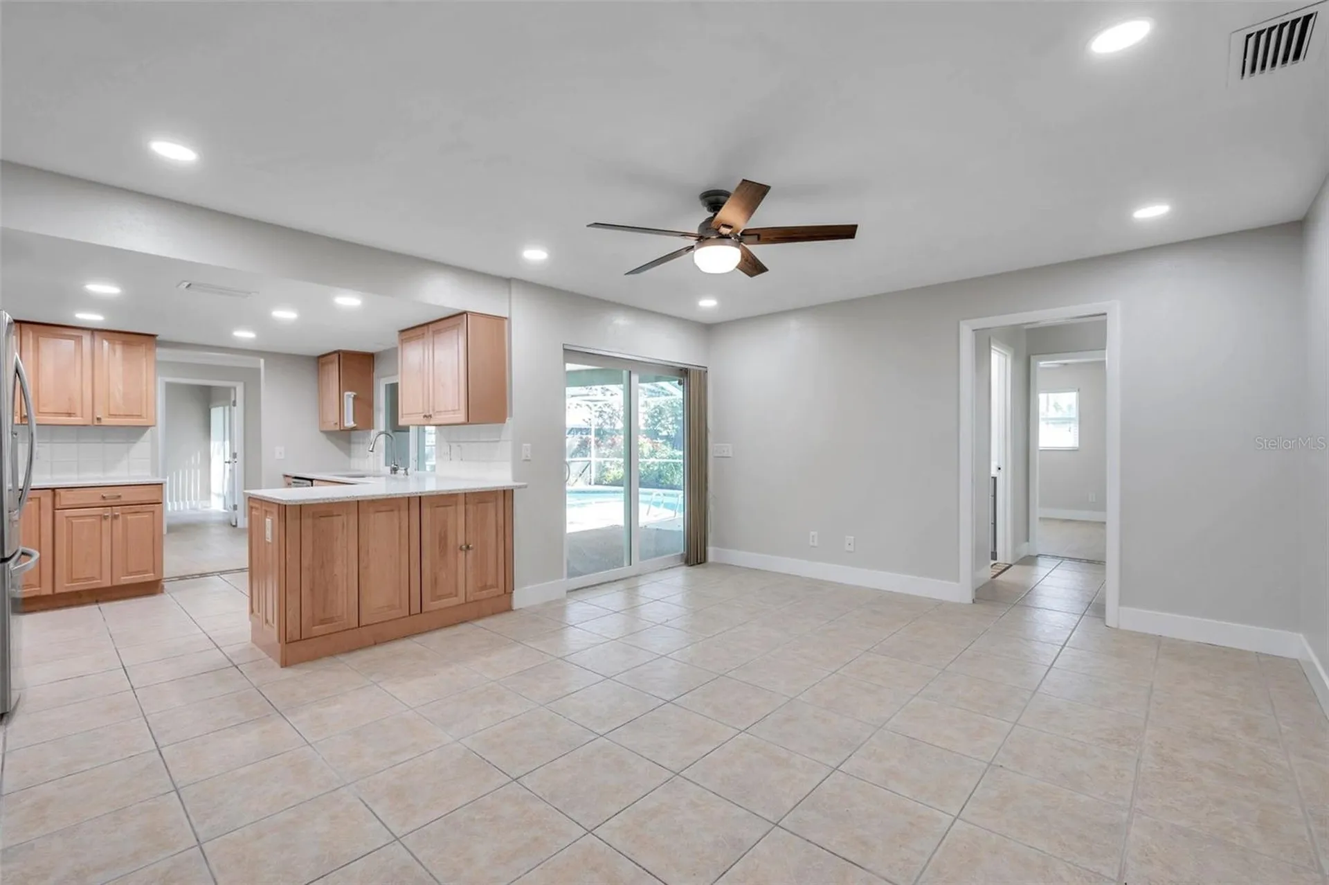 8789 Maplewood Road Seminole FL 33777