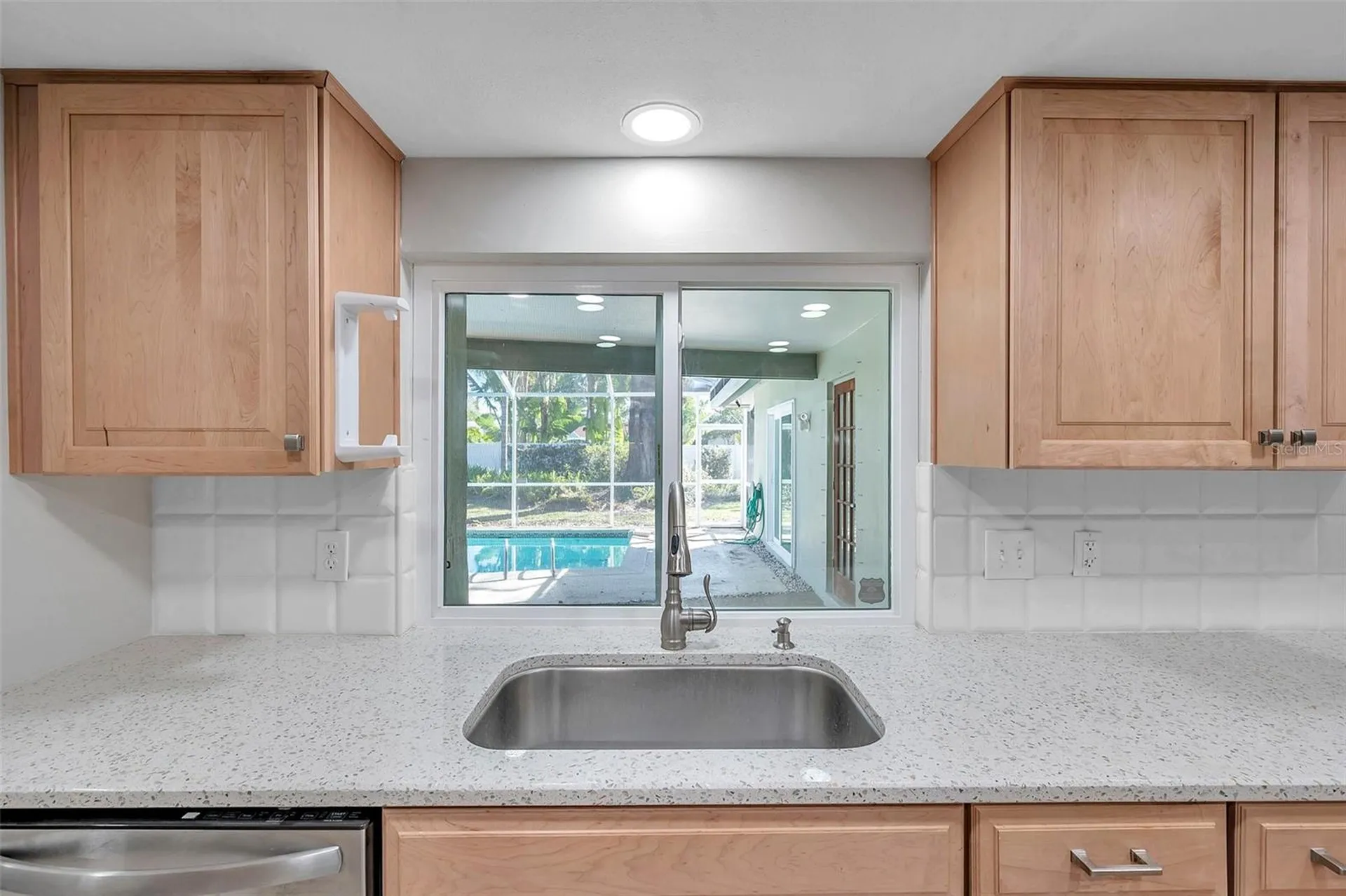 8789 Maplewood Road Seminole FL 33777